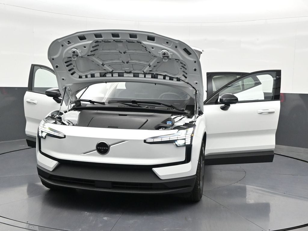 2026 Volvo EX30 Twin Motor Performance Ultra
