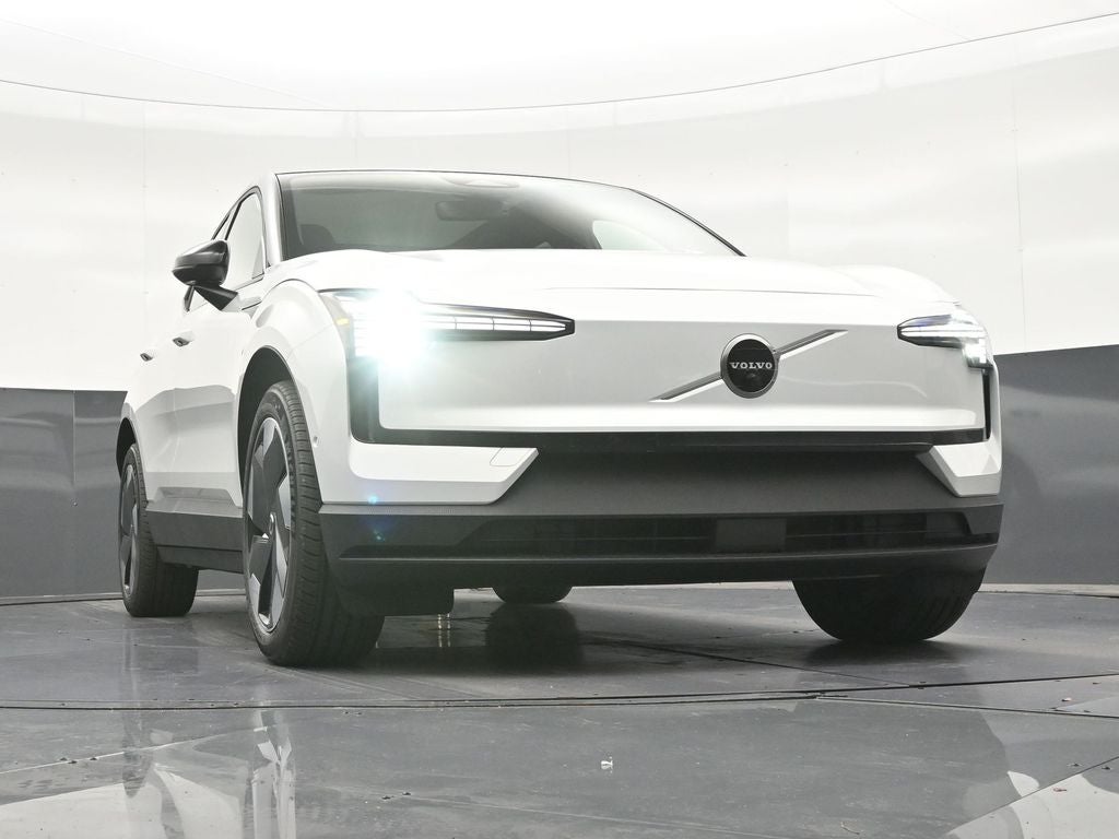 2026 Volvo EX30 Twin Motor Performance Ultra