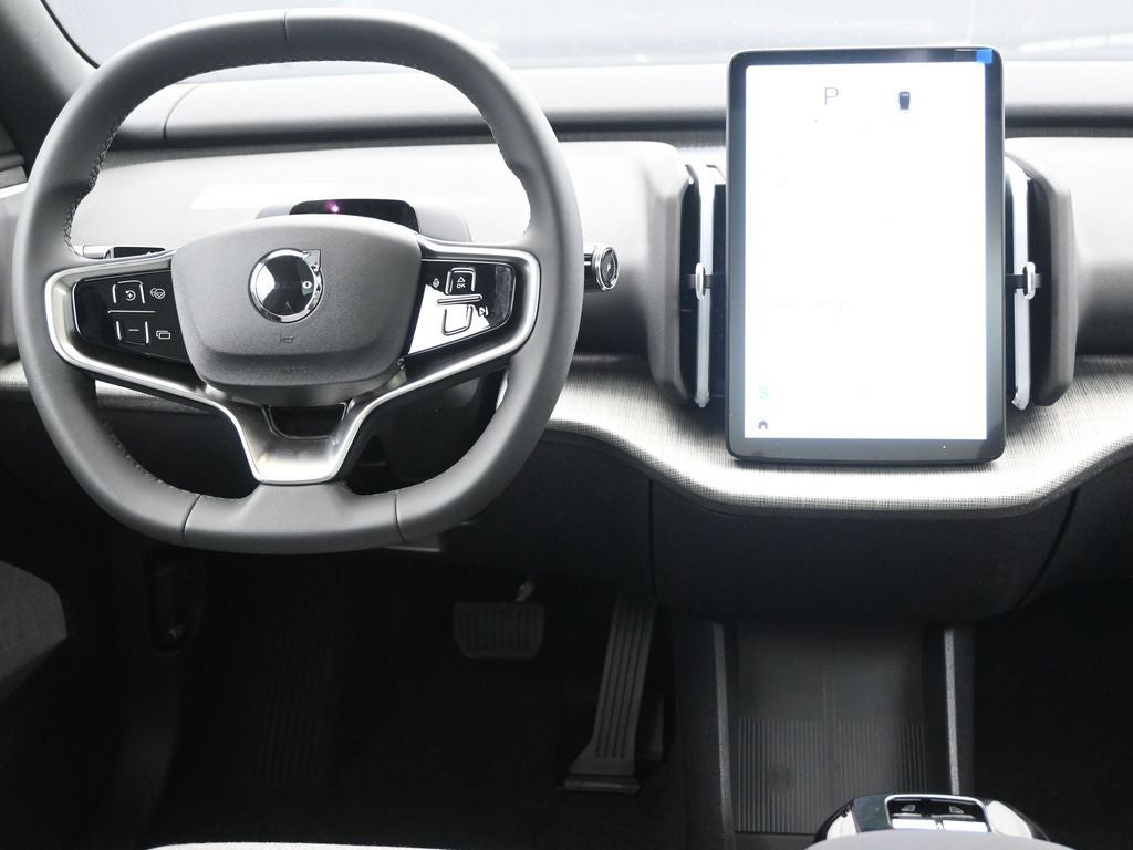 2026 Volvo EX30 Twin Motor Performance Ultra