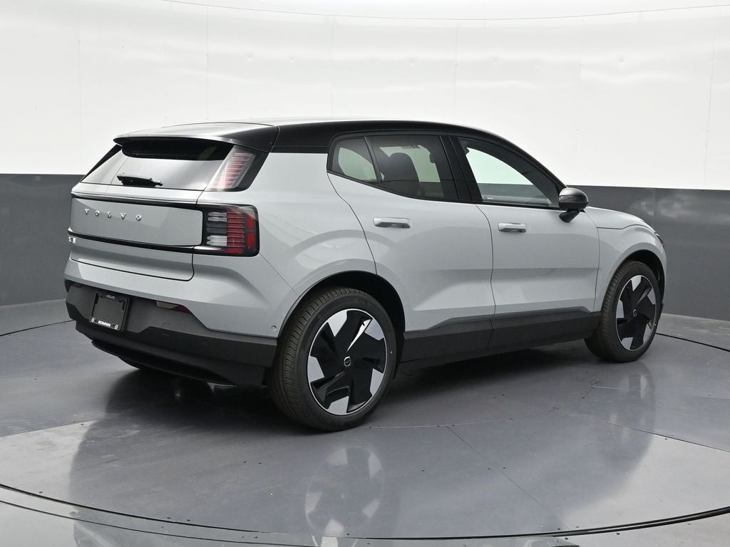 2026 Volvo EX30 Twin Motor Performance Ultra