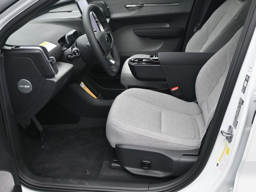 2026 Volvo EX30 Twin Motor Performance Ultra