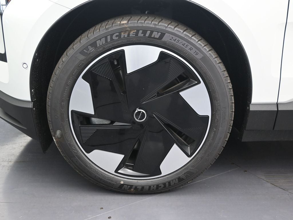2026 Volvo EX30 Twin Motor Performance Ultra