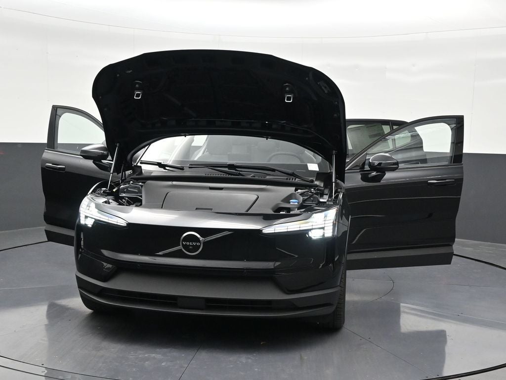 2026 Volvo EX30 Twin Motor Performance Ultra