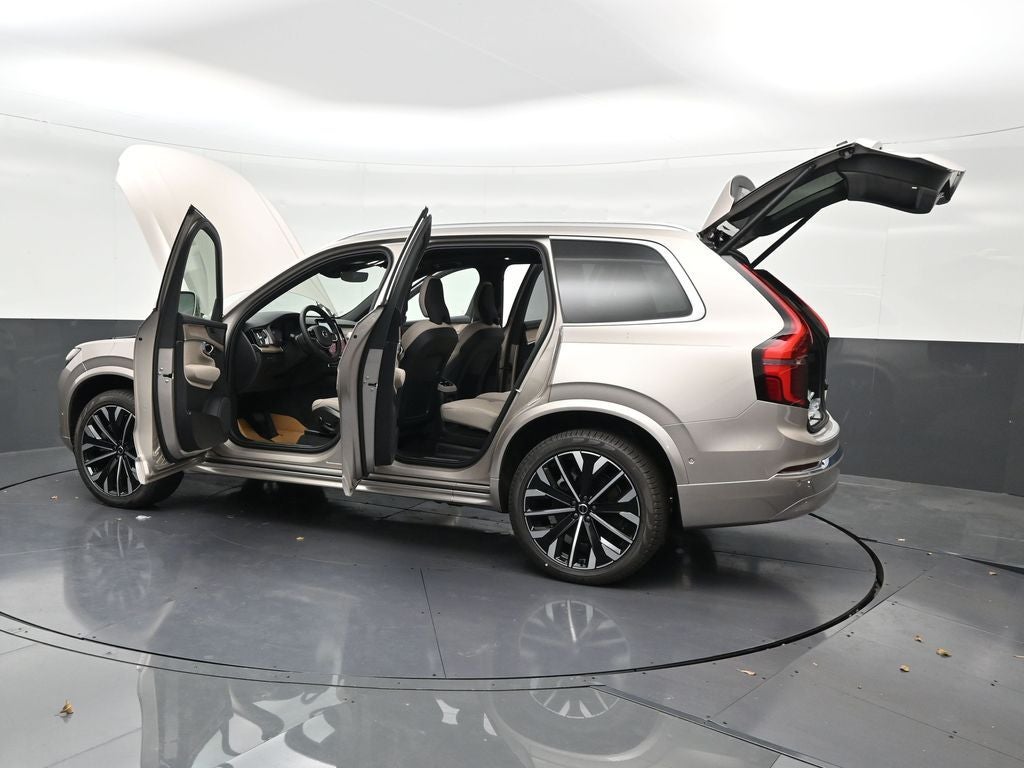 2026 Volvo XC90 Plug-In Hybrid T8 Plus 7 Passenger