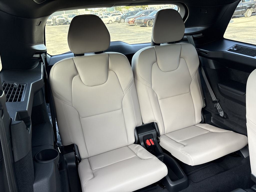 2026 Volvo XC90 Plug-In Hybrid T8 Plus 7 Passenger