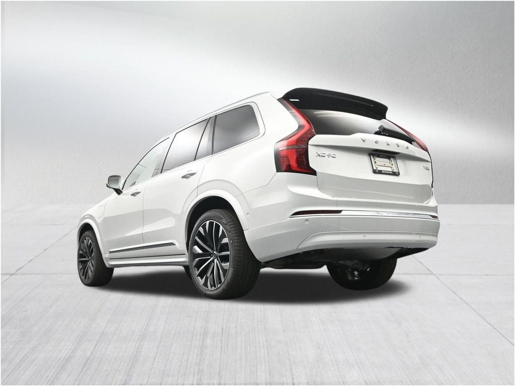 2026 Volvo XC90 Plug-In Hybrid T8 Plus 7 Passenger