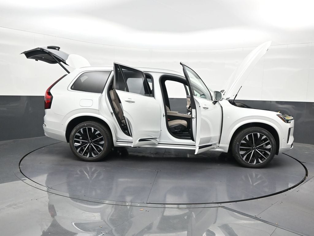 2026 Volvo XC90 Plug-In Hybrid T8 Plus 7 Passenger