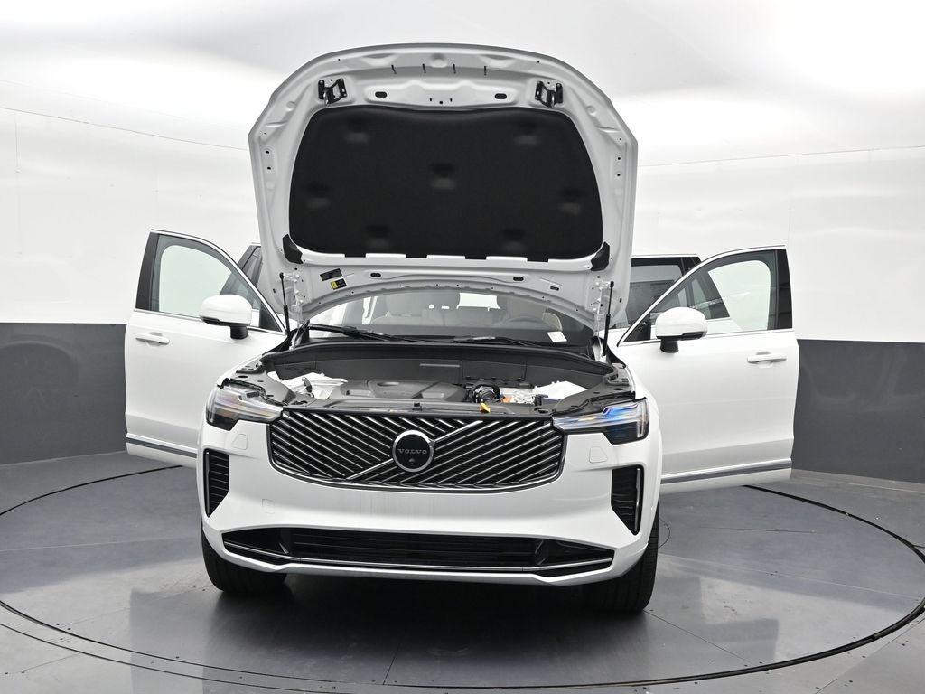 2026 Volvo XC90 Plug-In Hybrid T8 Plus 7 Passenger
