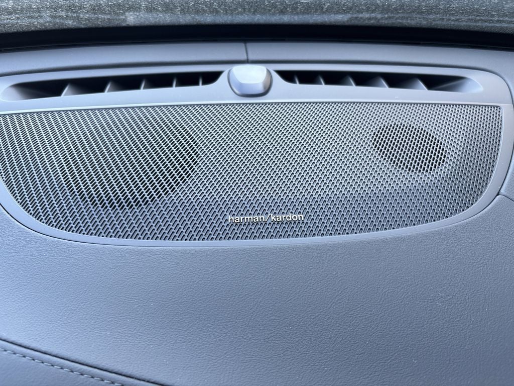 2026 Volvo XC90 Plug-In Hybrid T8 Plus 7 Passenger