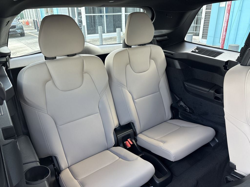 2026 Volvo XC90 Plug-In Hybrid T8 Plus 7 Passenger