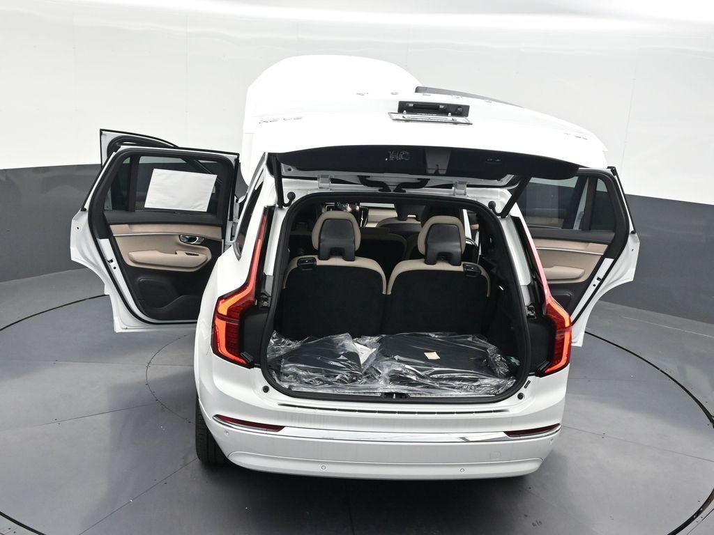 2026 Volvo XC90 Plug-In Hybrid T8 Plus 7 Passenger