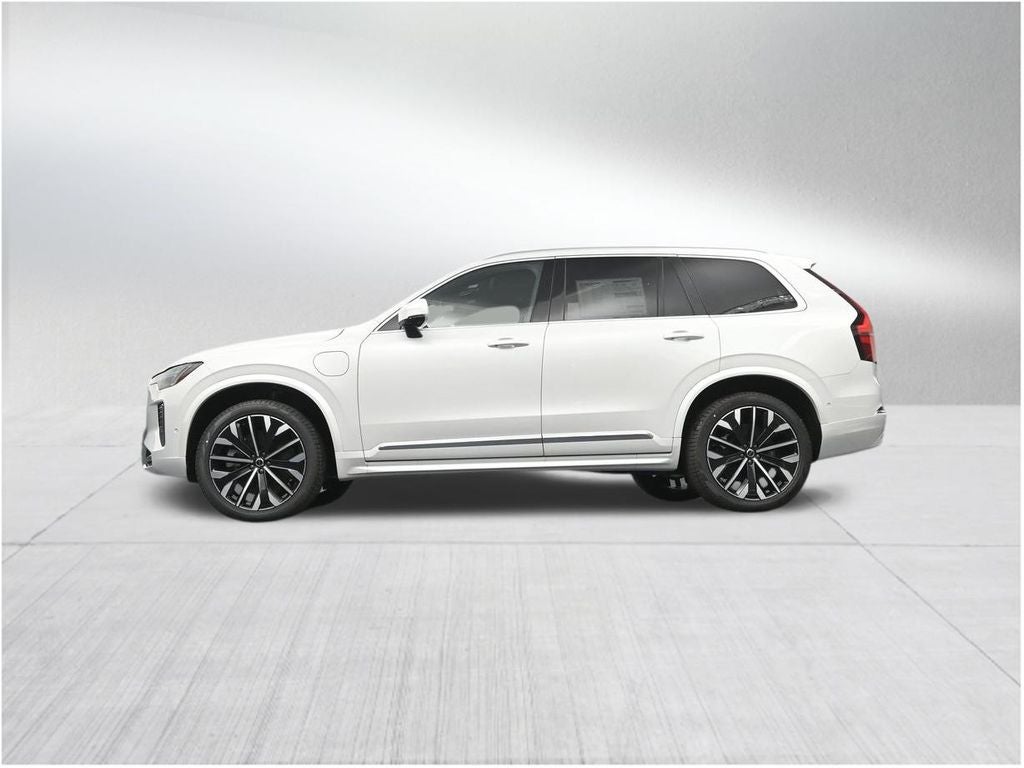 2026 Volvo XC90 Plug-In Hybrid T8 Plus 7 Passenger