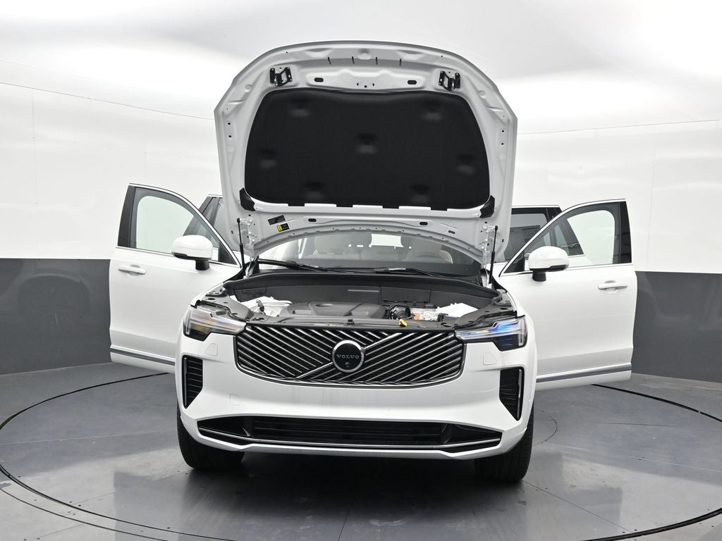 2026 Volvo XC90 Plug-In Hybrid T8 Plus 7 Passenger