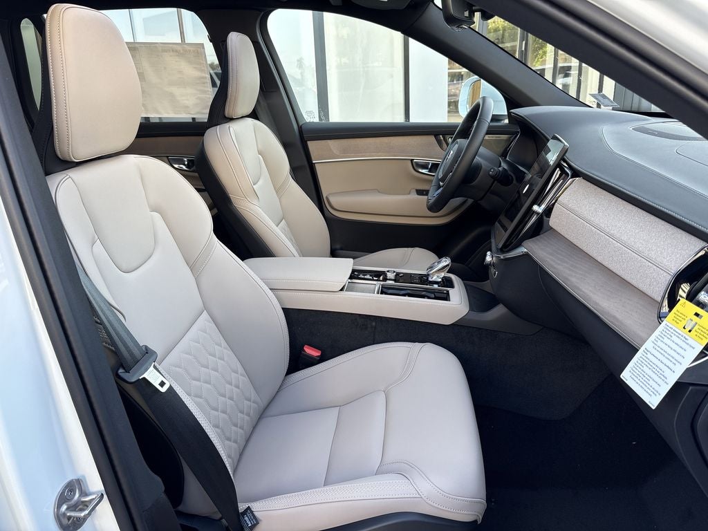 2026 Volvo XC90 Plug-In Hybrid T8 Plus 7 Passenger
