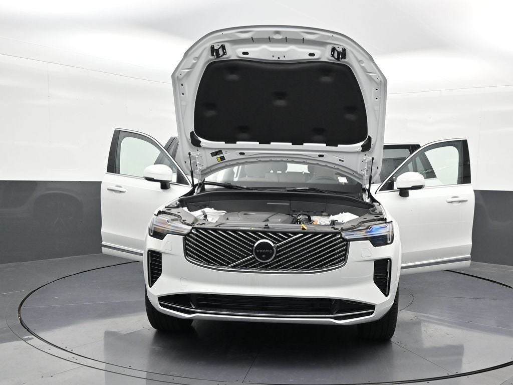 2026 Volvo XC90 Plug-In Hybrid T8 Plus 7 Passenger