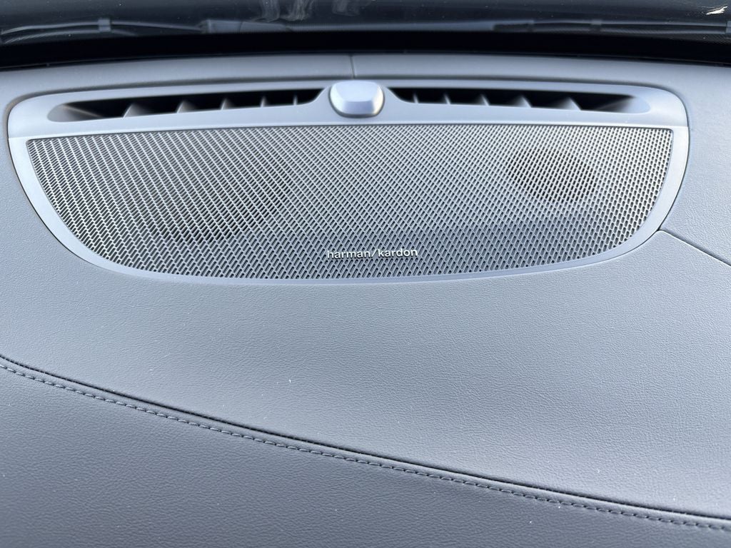 2026 Volvo XC90 Plug-In Hybrid T8 Plus 7 Passenger