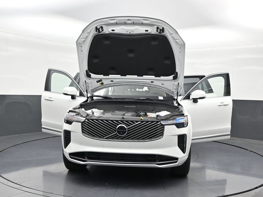 2026 Volvo XC90 Plug-In Hybrid T8 Plus 7 Passenger