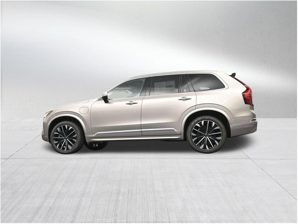 2026 Volvo XC90 Plug-In Hybrid T8 Plus 7 Passenger