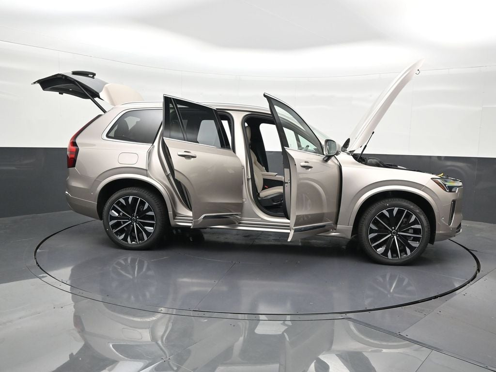 2026 Volvo XC90 Plug-In Hybrid T8 Plus 7 Passenger