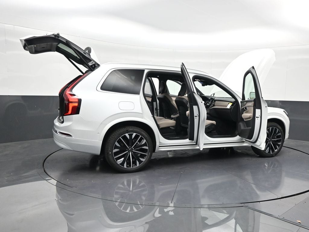2026 Volvo XC90 Plug-In Hybrid T8 Plus 7 Passenger