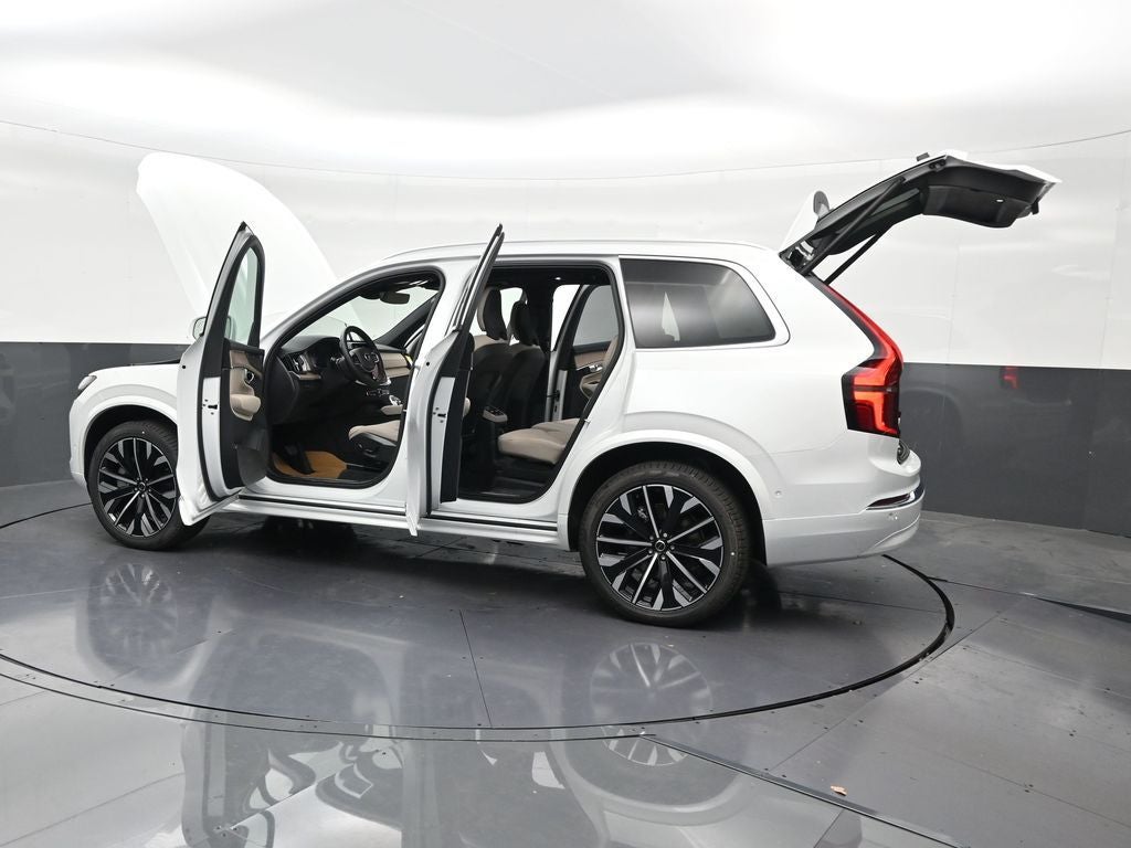 2026 Volvo XC90 Plug-In Hybrid T8 Plus 7 Passenger