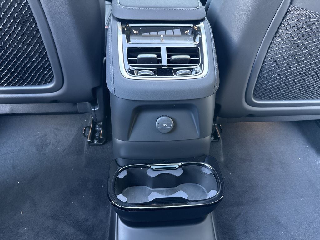 2026 Volvo XC90 Plug-In Hybrid T8 Plus 7 Passenger