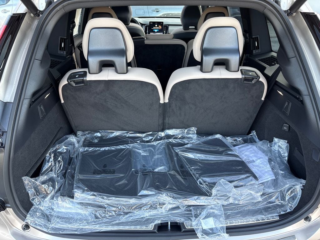 2026 Volvo XC90 Plug-In Hybrid T8 Plus 7 Passenger