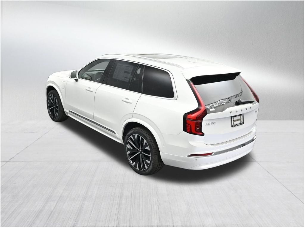 2026 Volvo XC90 Plug-In Hybrid T8 Plus 7 Passenger