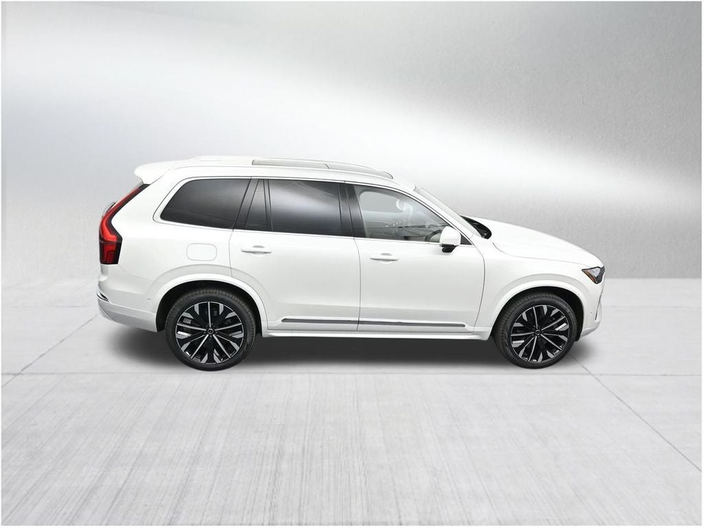 2026 Volvo XC90 Plug-In Hybrid T8 Plus 7 Passenger