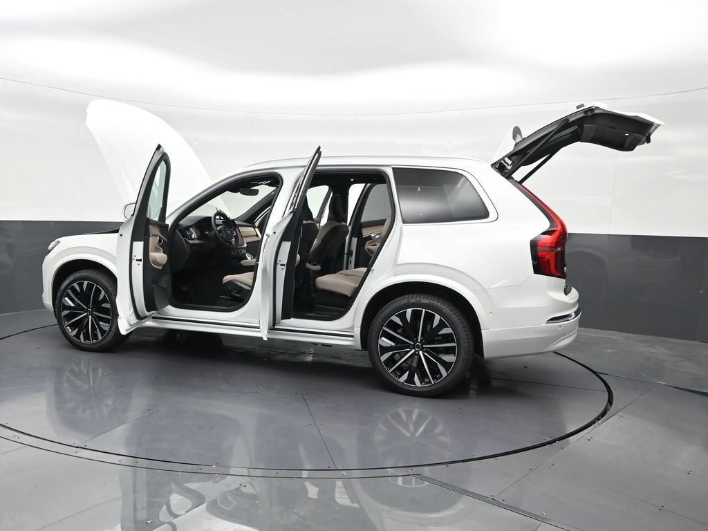 2026 Volvo XC90 Plug-In Hybrid T8 Plus 7 Passenger