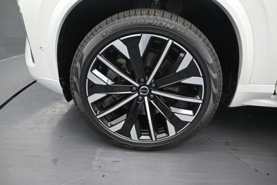 2026 Volvo XC90 Plug-In Hybrid T8 Plus 7 Passenger