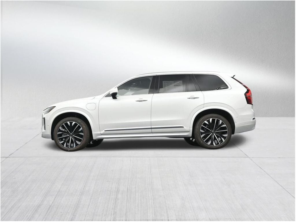 2026 Volvo XC90 Plug-In Hybrid T8 Plus 7 Passenger
