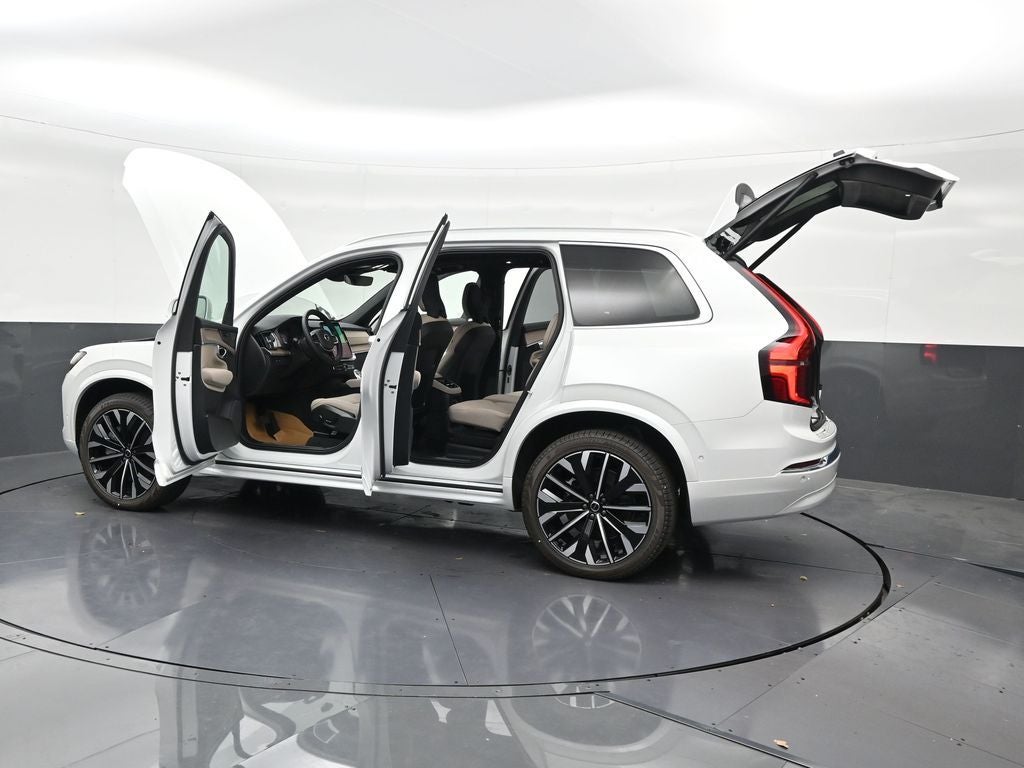 2026 Volvo XC90 Plug-In Hybrid T8 Plus 7 Passenger