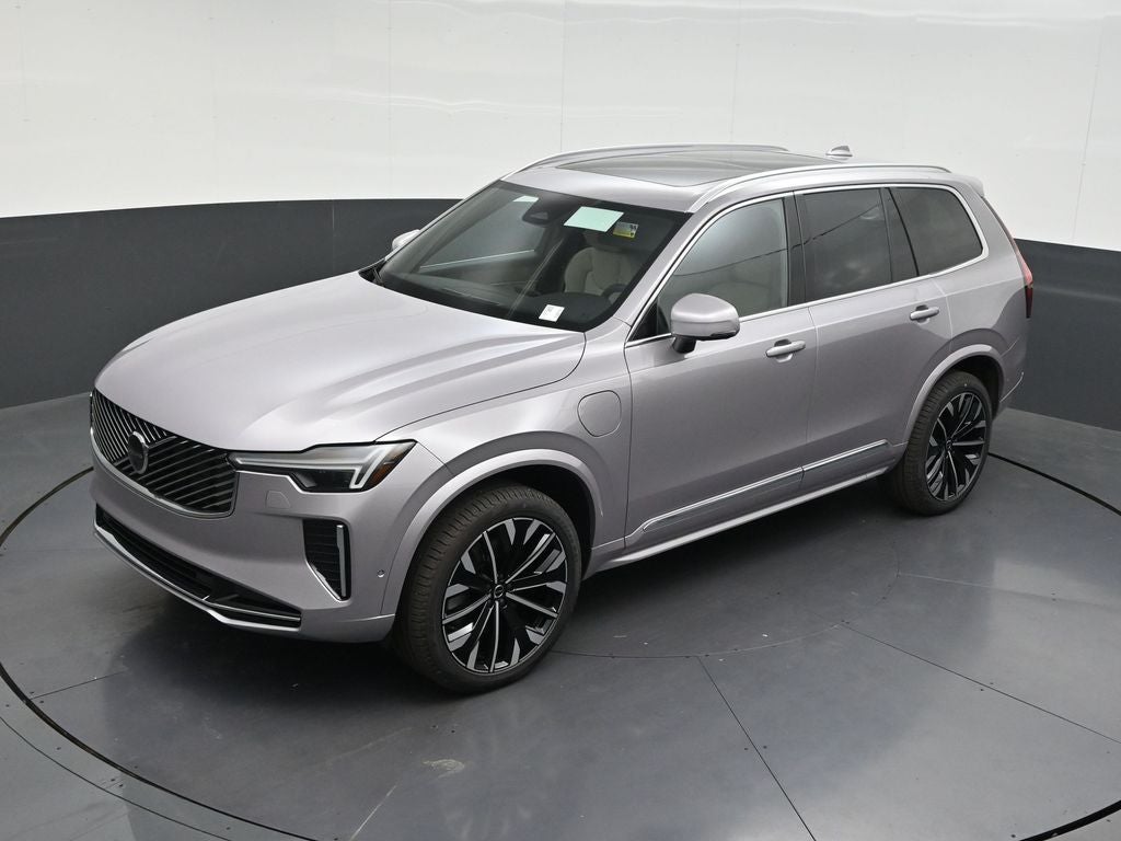 2026 Volvo XC90 Plug-In Hybrid T8 Plus 7 Passenger