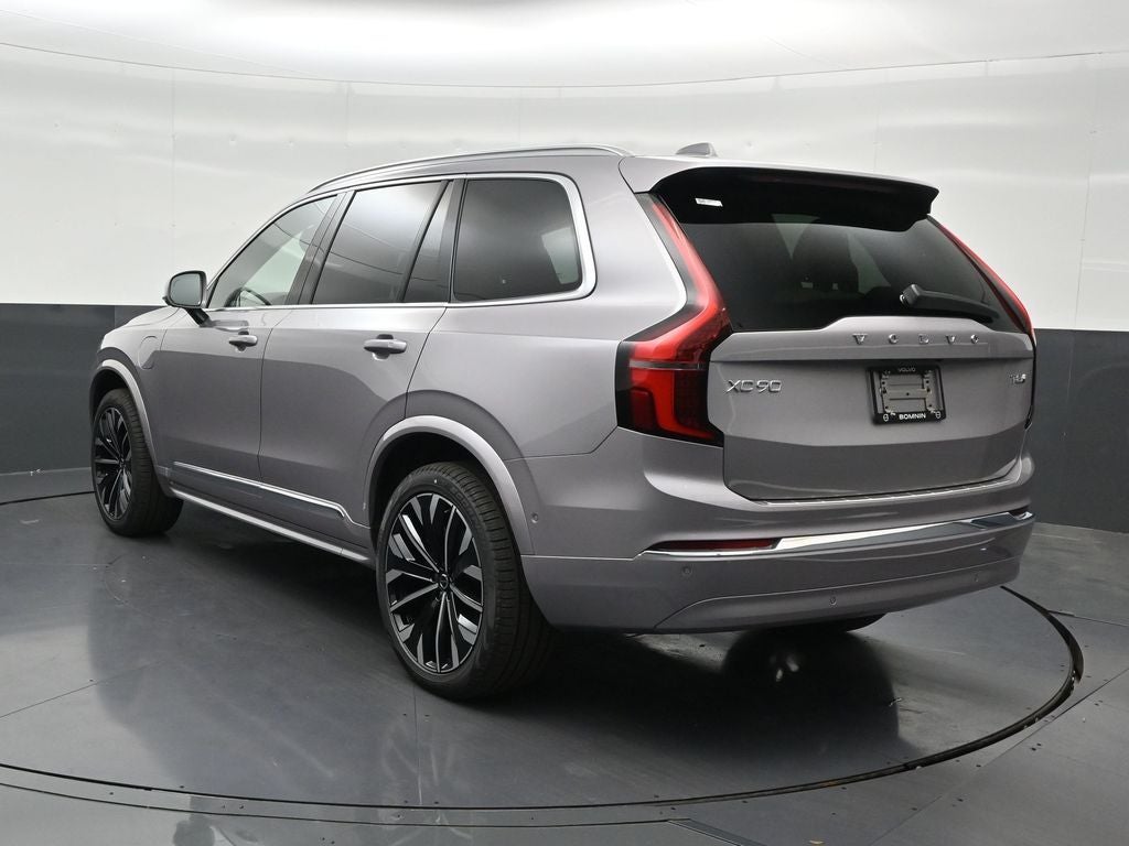 2026 Volvo XC90 Plug-In Hybrid T8 Plus 7 Passenger
