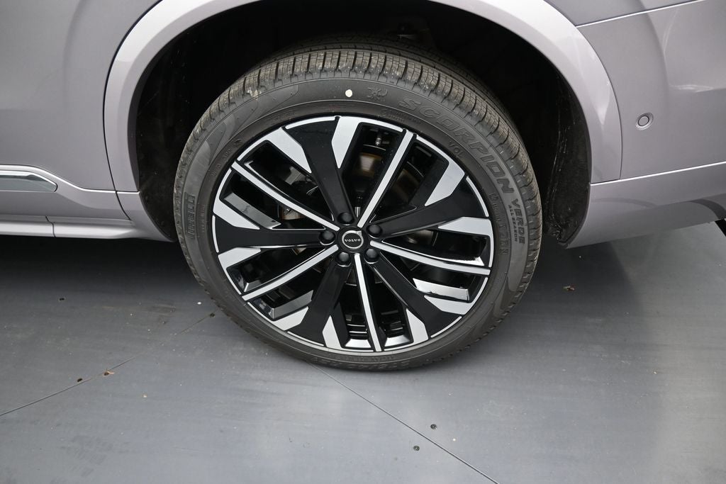 2026 Volvo XC90 Plug-In Hybrid T8 Plus 7 Passenger