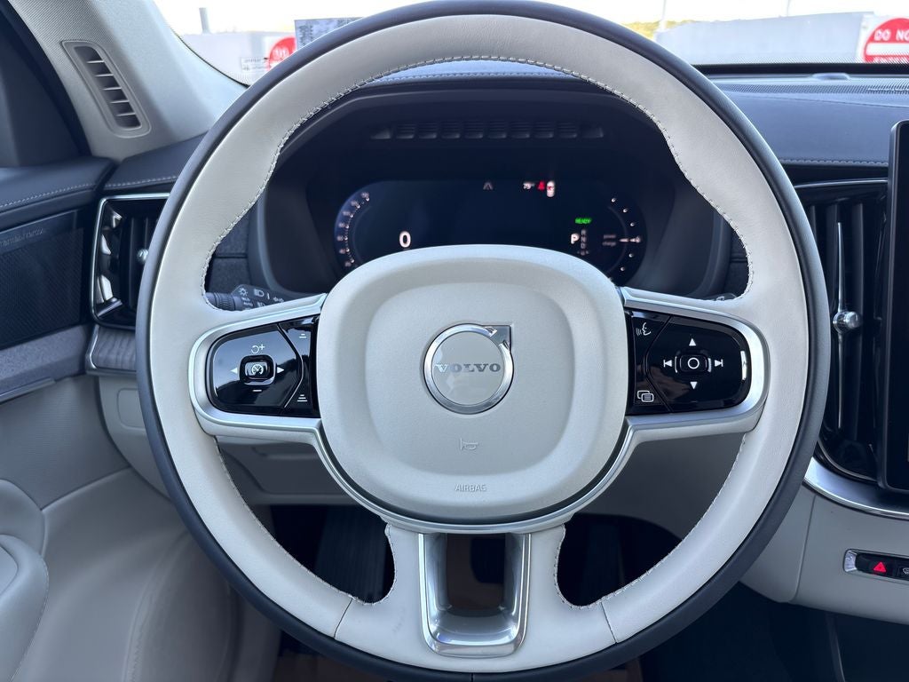 2026 Volvo XC90 Plug-In Hybrid T8 Ultra 7 Passenger