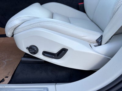 2026 Volvo XC90 Plug-In Hybrid T8 Ultra 7 Passenger