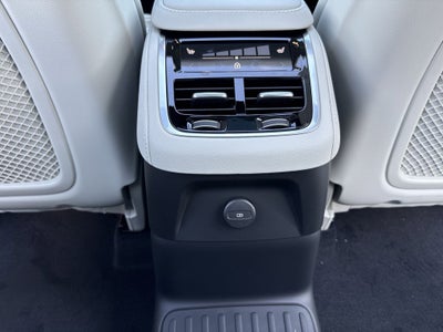 2026 Volvo XC90 Plug-In Hybrid T8 Ultra 7 Passenger