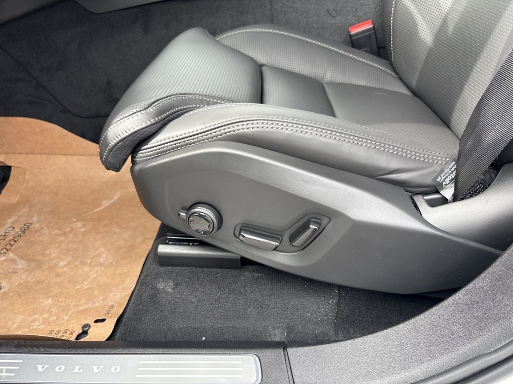 2026 Volvo XC90 Plug-In Hybrid T8 Ultra 7 Passenger