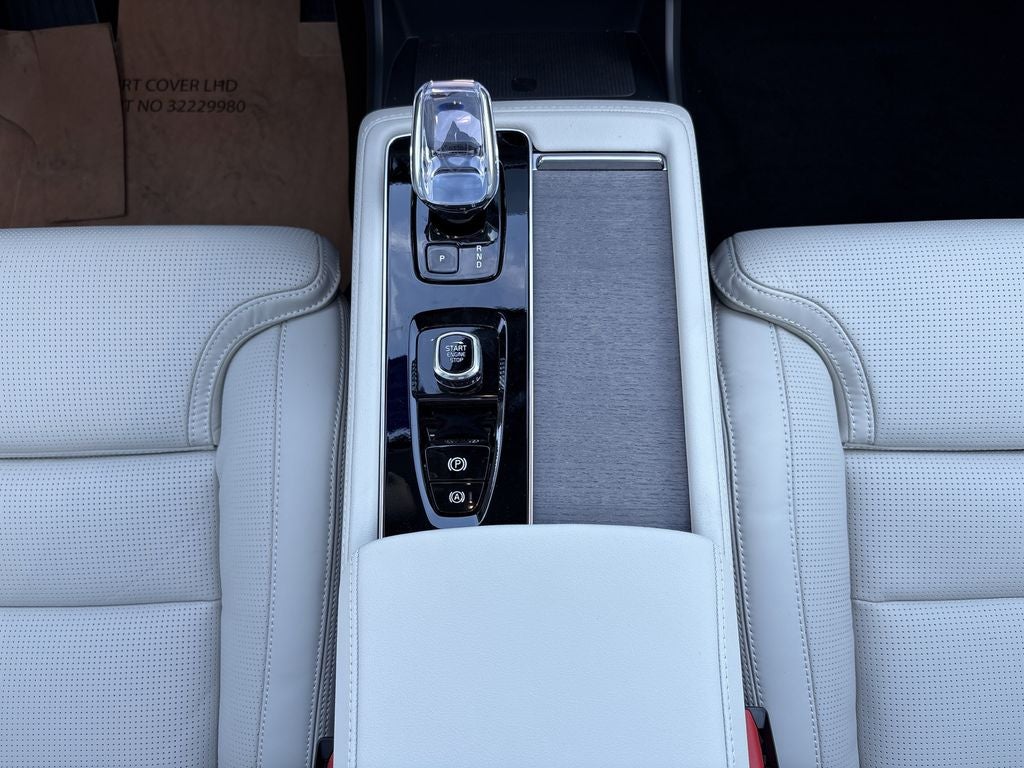 2026 Volvo XC90 Plug-In Hybrid T8 Ultra 7 Passenger