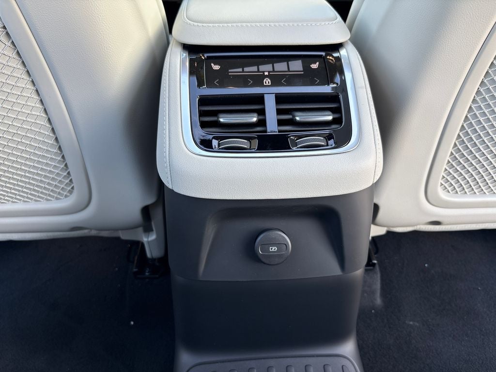 2026 Volvo XC90 Plug-In Hybrid T8 Ultra 7 Passenger