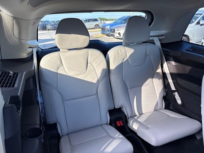 2026 Volvo XC90 Plug-In Hybrid T8 Ultra 7 Passenger