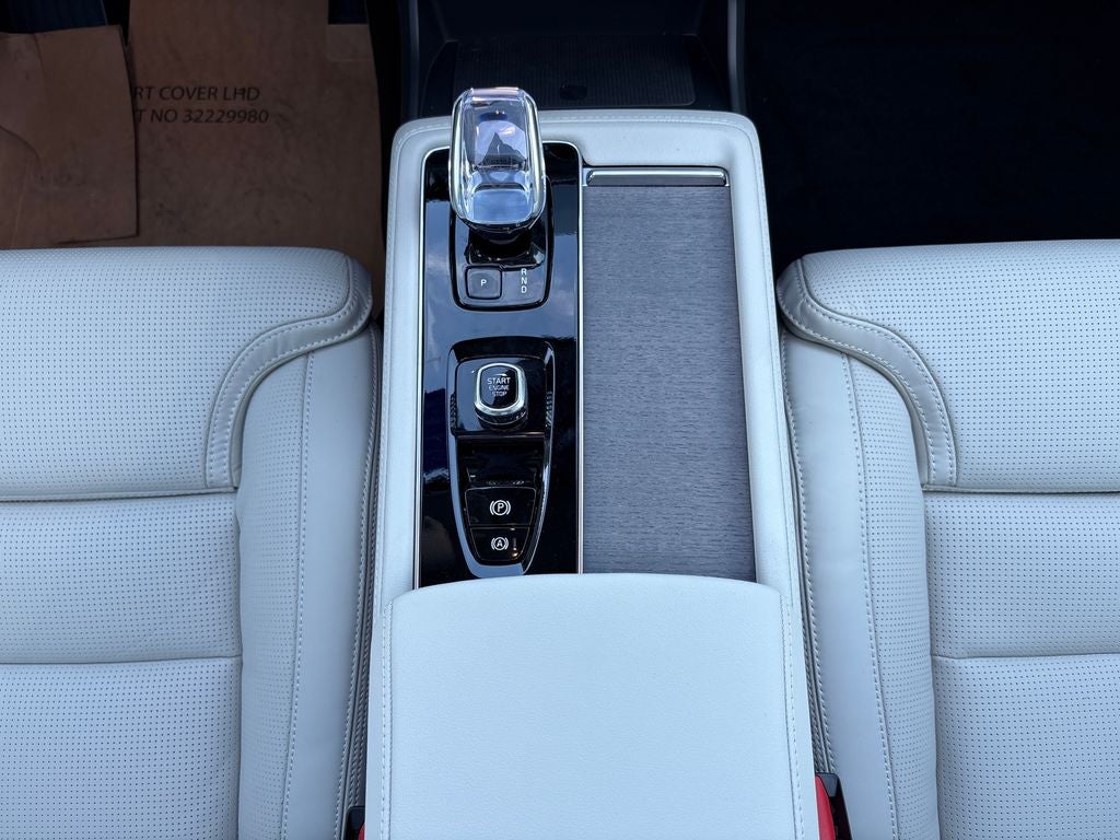 2026 Volvo XC90 Plug-In Hybrid T8 Ultra 7 Passenger