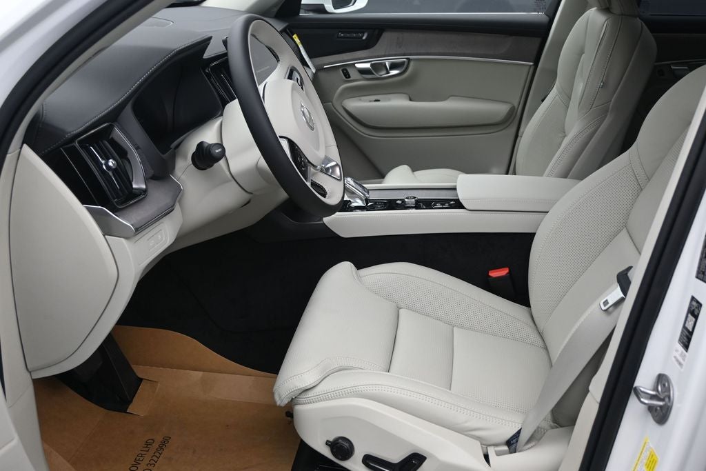 2026 Volvo XC90 Plug-In Hybrid T8 Ultra 7 Passenger