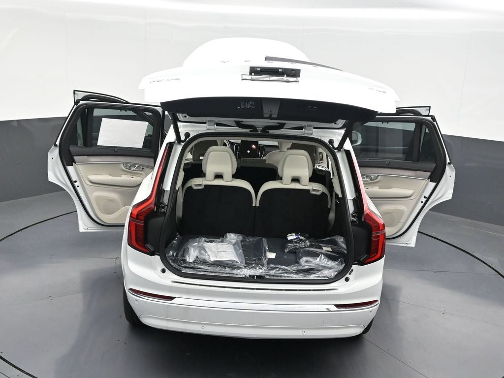 2026 Volvo XC90 Plug-In Hybrid T8 Ultra 7 Passenger