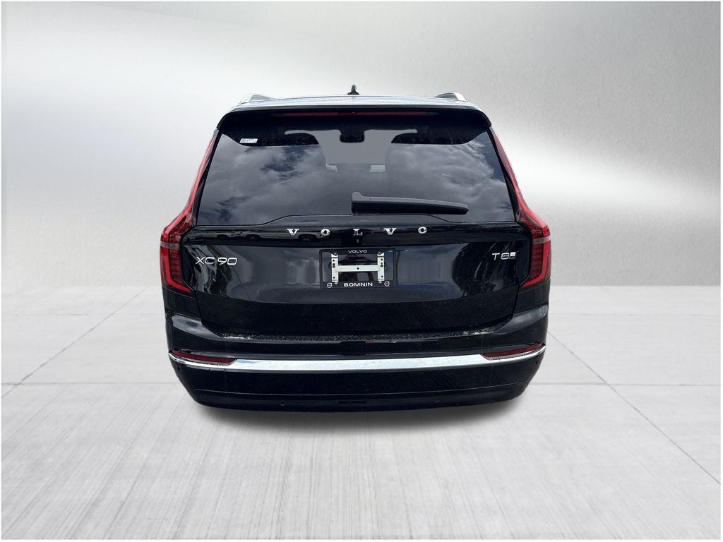 2026 Volvo XC90 Plug-In Hybrid T8 Core