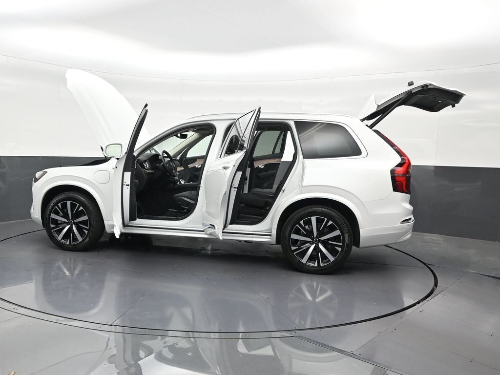 2026 Volvo XC90 Plug-In Hybrid T8 Core
