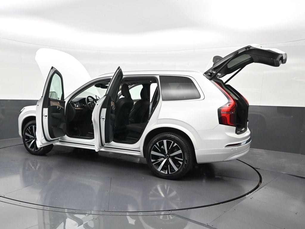 2026 Volvo XC90 Plug-In Hybrid T8 Core