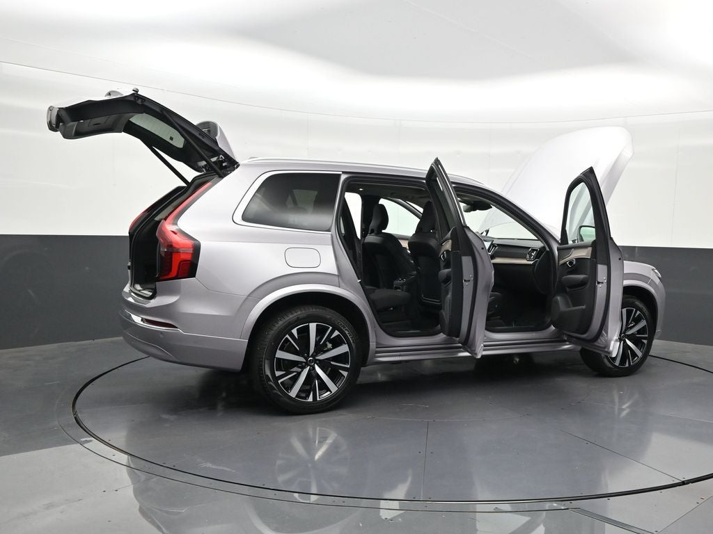 2026 Volvo XC90 Plug-In Hybrid T8 Core